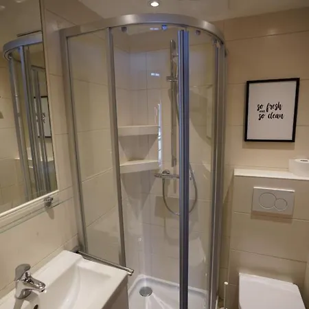 Landhaus Filzmoos منزل للإقامة *