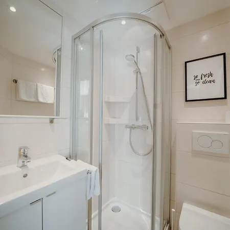 Landhaus Filzmoos منزل للإقامة *